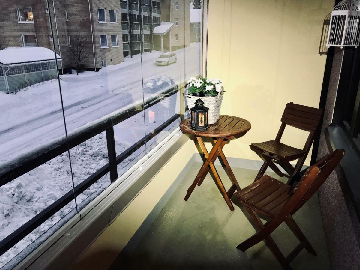 Kemi City L Near Snowcastle, 2 Rooms, Kitchen, Glazed Balcony, Free Parking On Street ภายนอก รูปภาพ